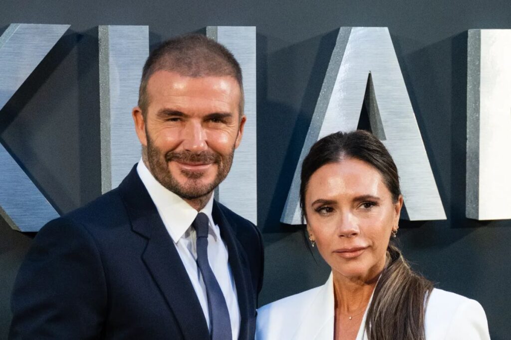 Victoria Beckham – Da Posh Spice a icona di stile: la docuserie che racconta una metamorfosi perfetta 2 Victoria e David Beckham alla premiere della docuserie Netflix Victoria Beckham