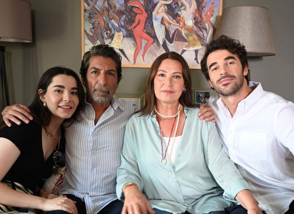 Tradimento: 5 colpi di scena imperdibili che vi terranno incollati allo schermo! 3 tradimento cast 1