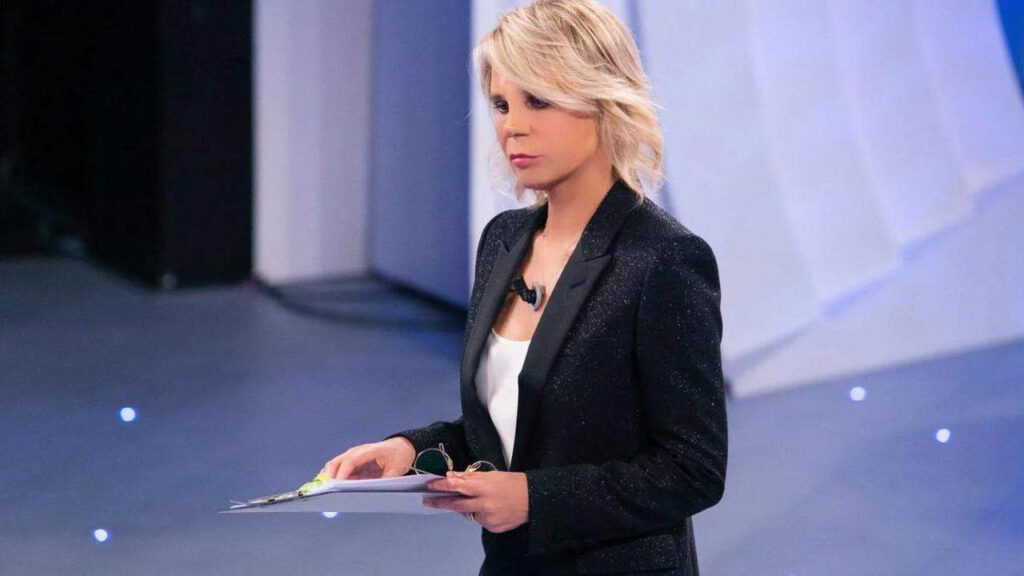 Maria De Filippi conduce ancora una volta C'è Posta per Te